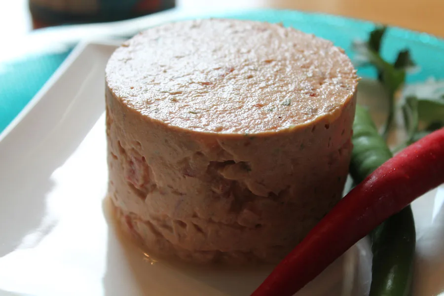 Thunfisch Dip - ein sehr würziger Brotaufstrich mit Thunfisch