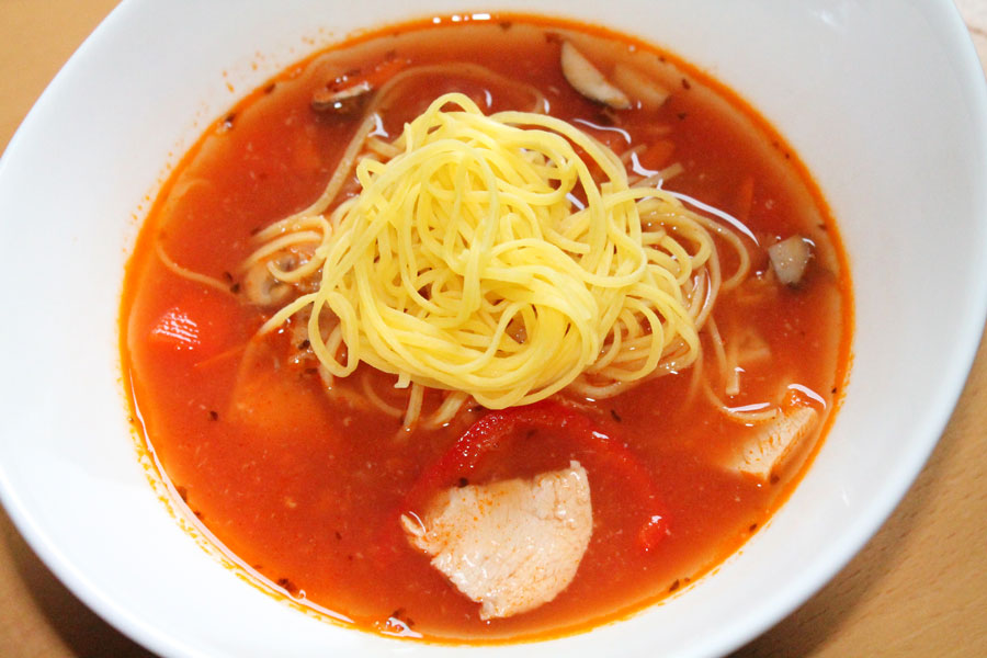 Asiatische Nudelsuppe