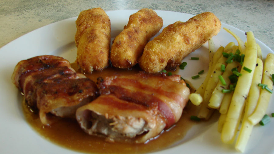 Baconschweinfilet mit Madeira Sauce