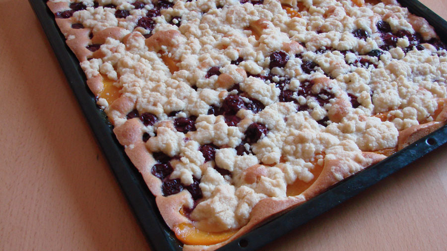 Kirsch Streusel Blechkuchen