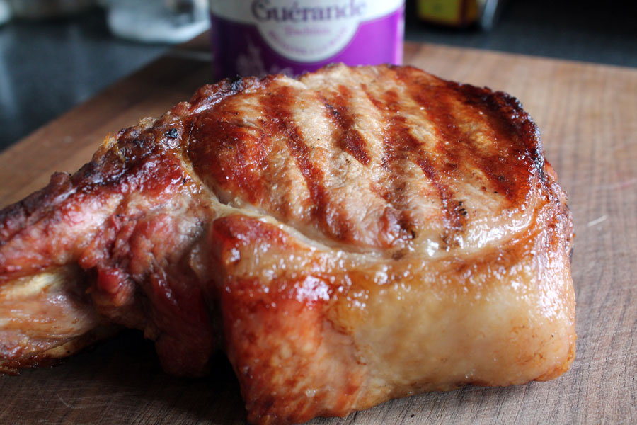 Kotelett vom Sattelschwein