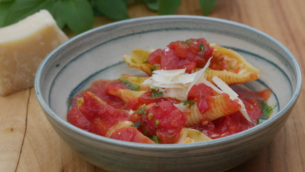 Mit Ricotta gefüllte Muschelnudeln