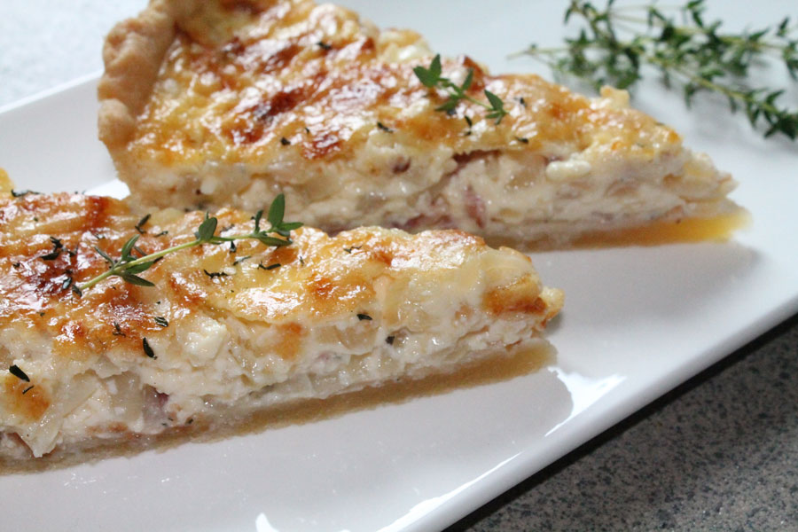 Quiche Lorraine mit Speck und Zwiebeln