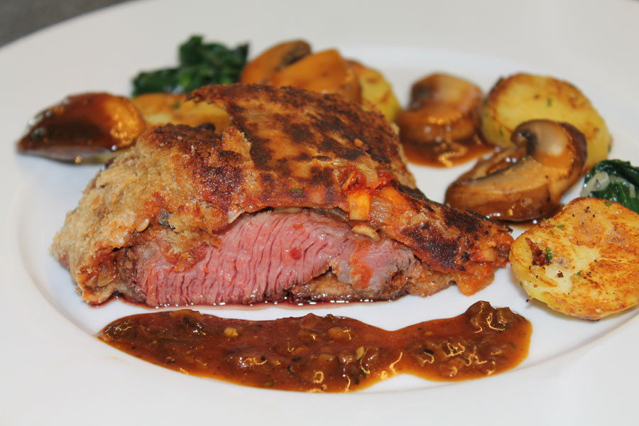 Rinderfilet im Brotmantel
