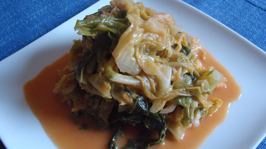 Scharfes Wirsingkohlgemüse