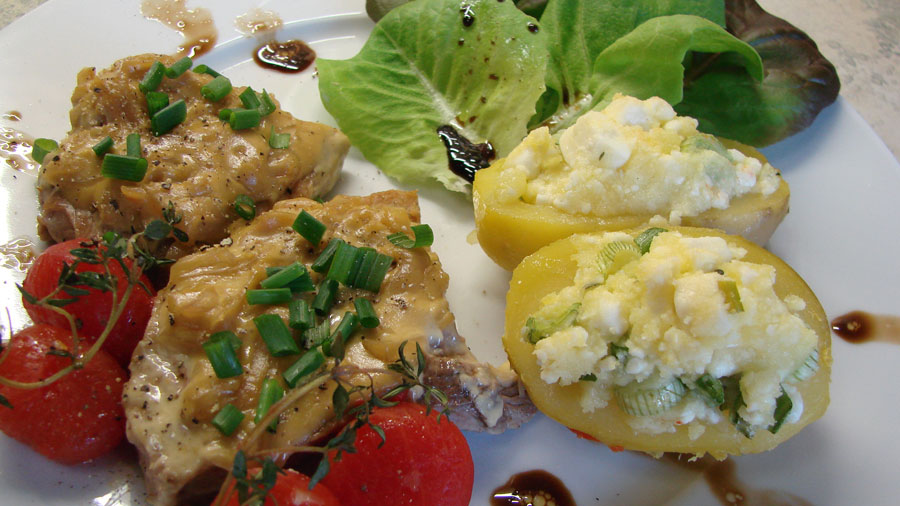 Schweinesteak mit Honig Senf Schalotten