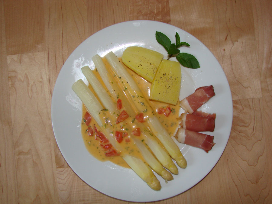 Spargel mit Schinken