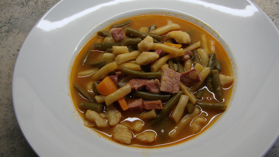 Ungarischer Bohneneintopf
